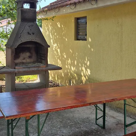 Four-bedroom Krusevo With Sea View 05 別荘 Kruševo