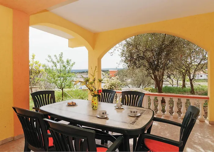 Four-bedroom With Sea View 05 * Kruševo