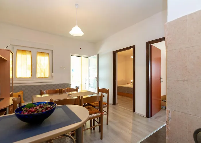 Four-bedroom With Sea View 05