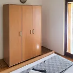 Dom wakacyjny Four-bedroom With Sea View 05 Kruševo